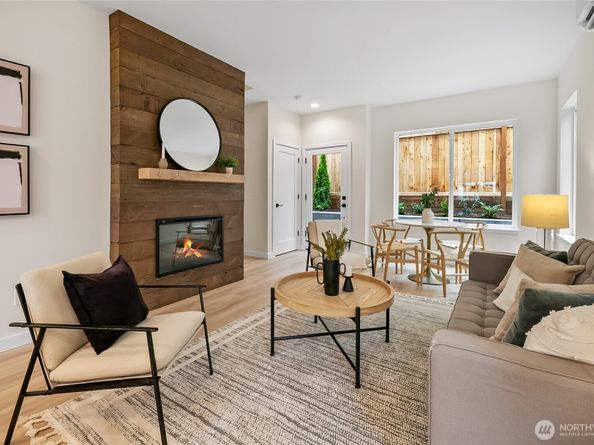 1746 B NW 62nd Street, Seattle WA 98107