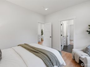 2623 SW Yancy Street, Seattle WA 98126