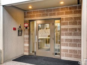 3221 SW Avalon Way 313, Seattle WA 98126