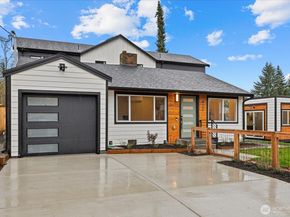 922 NE 117th Street, Seattle WA 98125