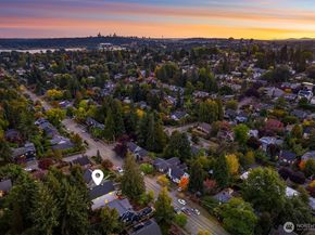 6214 40th Avenue NE, Seattle WA 98115