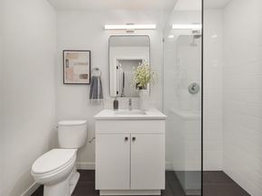 6214 40th Avenue NE, Seattle WA 98115