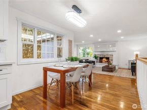 959 Hoquiam Avenue NE, Renton WA 98059