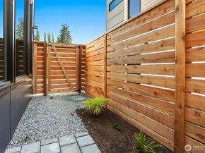 8750 13th Avenue NW B, Seattle WA 98117