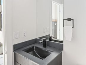 8750 13th Avenue NW B, Seattle WA 98117