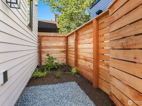 8750 13th Avenue NW B, Seattle WA 98117