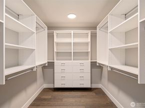 7560 S 130th Place, Seattle WA 98178