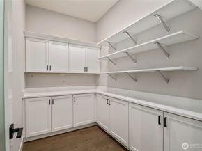 7560 S 130th Place, Seattle WA 98178