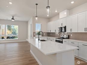 6609 S 128th Street, Seattle WA 98178