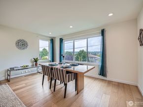 5930 18th Avenue S, Seattle WA 98108