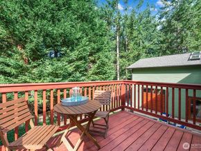 21806 NE 17th Court, Sammamish WA 98074