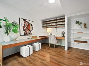 21806 NE 17th Court, Sammamish WA 98074