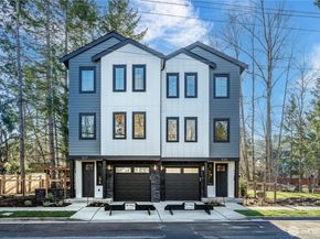 537 NW Juniper Street, Issaquah WA 98027