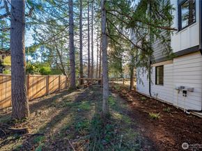 537 NW Juniper Street, Issaquah WA 98027
