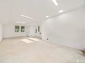 537 NW Juniper Street, Issaquah WA 98027