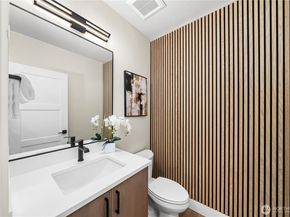 537 NW Juniper Street, Issaquah WA 98027