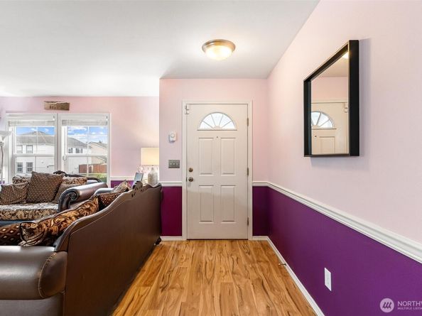 12509 SE 299th Place, Auburn WA 98092