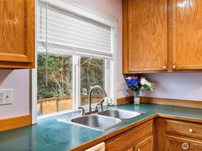 12509 SE 299th Place, Auburn WA 98092