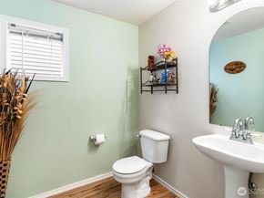 12509 SE 299th Place, Auburn WA 98092