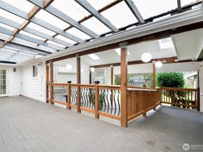 15520 30th Avenue NE, Shoreline WA 98155