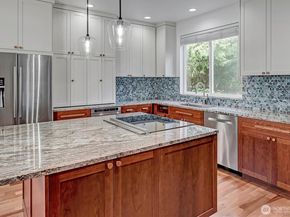 414 10th Street S, Kirkland WA 98033