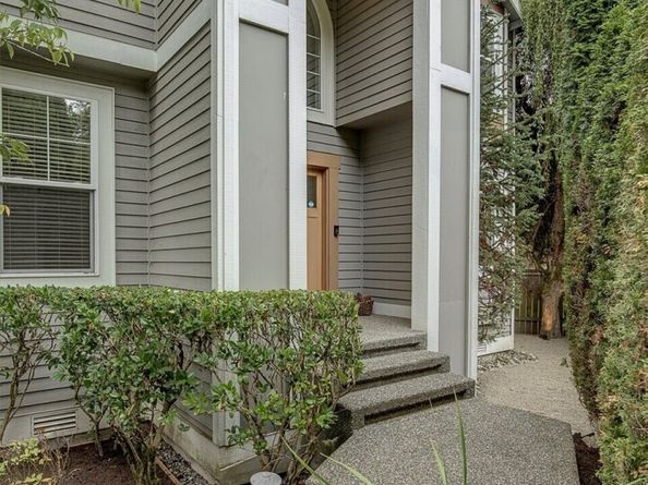 414 10th Street S, Kirkland WA 98033