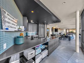 590 1st Avenue S 810, Seattle WA 98104