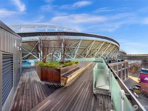 590 1st Avenue S 810, Seattle WA 98104