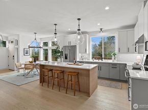 1261 NE 100th Street, Seattle WA 98125