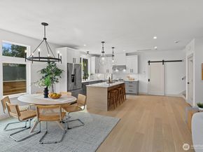 1261 NE 100th Street, Seattle WA 98125