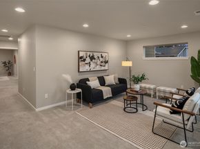 18627 Meridian Place W, Bothell WA 98012