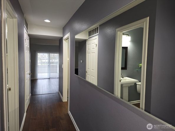 7417 Old redmond Road, Redmond WA 98052