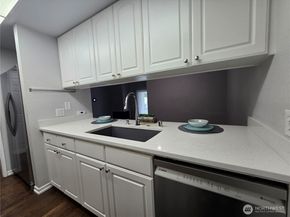 7417 Old redmond Road, Redmond WA 98052