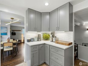 11815 20th Avenue SW, Burien WA 98146