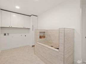 10406 115th Place NE, Kirkland WA 98033