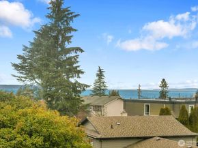 902 7th Avenue S, Edmonds WA 98020