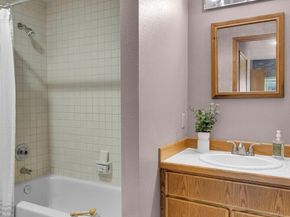 902 7th Avenue S, Edmonds WA 98020