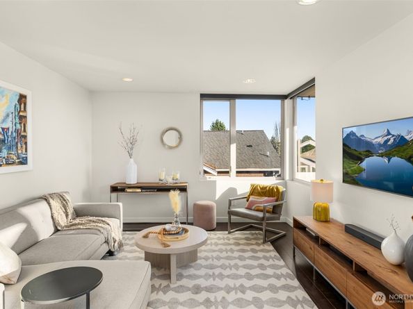 6740 Alonzo Avenue NW, Seattle WA 98117