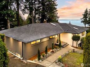 16858 76th Avenue W, Edmonds WA 98026