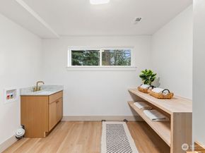 16858 76th Avenue W, Edmonds WA 98026