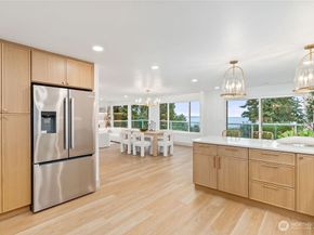 16858 76th Avenue W, Edmonds WA 98026