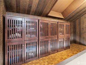 561 Lee Street, Seattle WA 98109