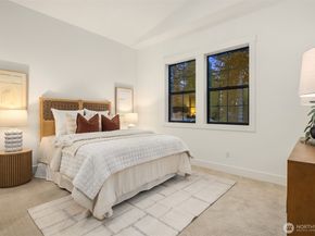 822 165th Avenue NE, Bellevue WA 98008