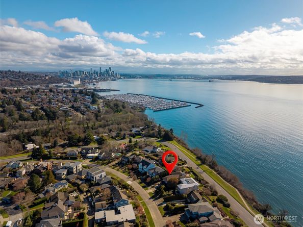 1640 Magnolia Boulevard W, Seattle WA 98199