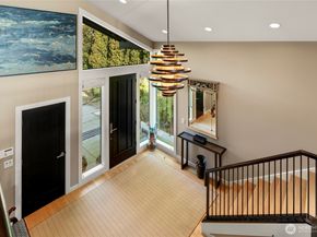 1640 Magnolia Boulevard W, Seattle WA 98199