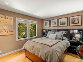 1640 Magnolia Boulevard W, Seattle WA 98199