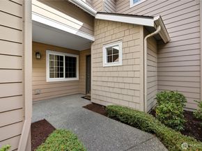 1430 W Casino Road 272, Everett WA 98204