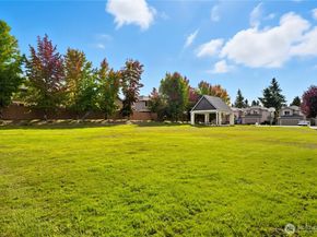 1430 W Casino Road 272, Everett WA 98204