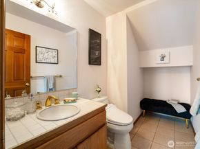 30714 19th Avenue S, Federal Way WA 98003