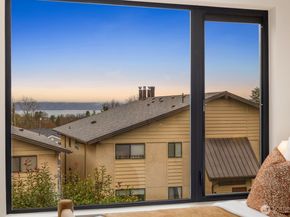 614 5th Avenue S C107, Edmonds WA 98020